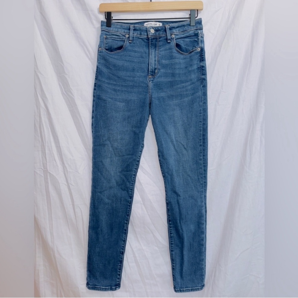 Abercrombie & Fitch Medium Wash Curve Love The Super skinny Ankle High Rise Jean